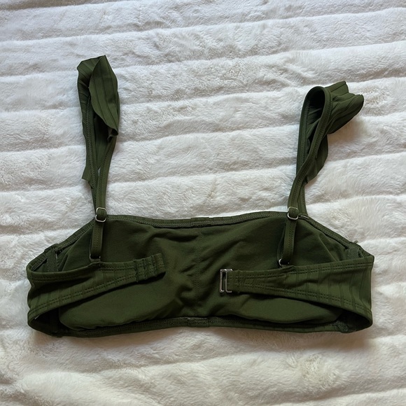 Target bathing suit top - Picture 4 of 5